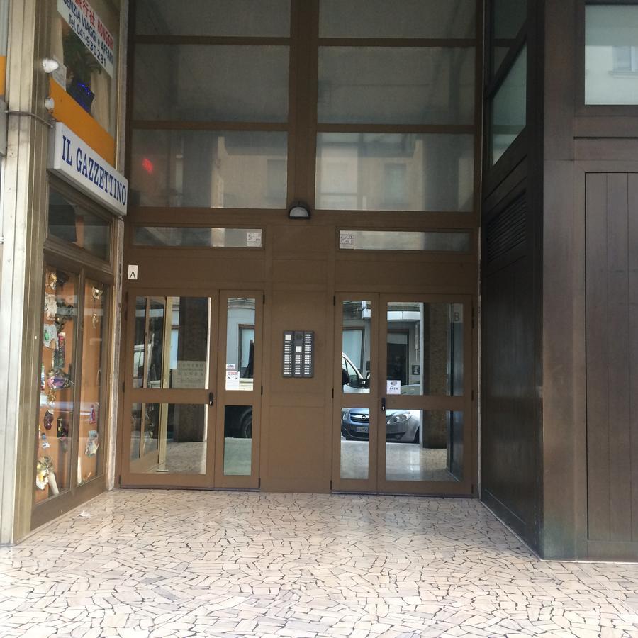 Suites Train Station Mestre Exterior foto